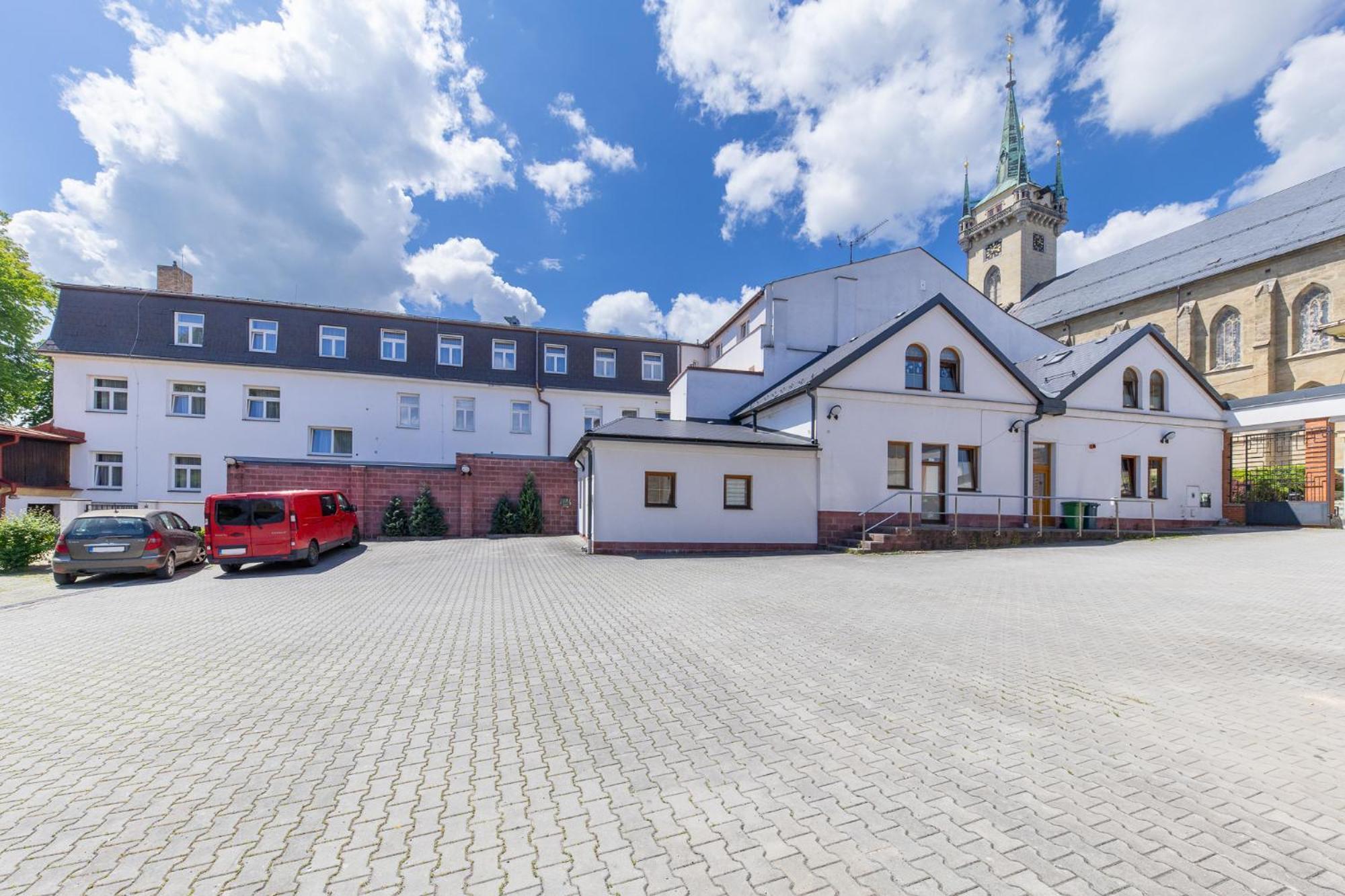 Hotel Pivovar Polička Eksteriør billede